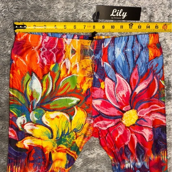 Colorful Floral Women's Leggings, Lily by Firmiana - Picture 8 of 10